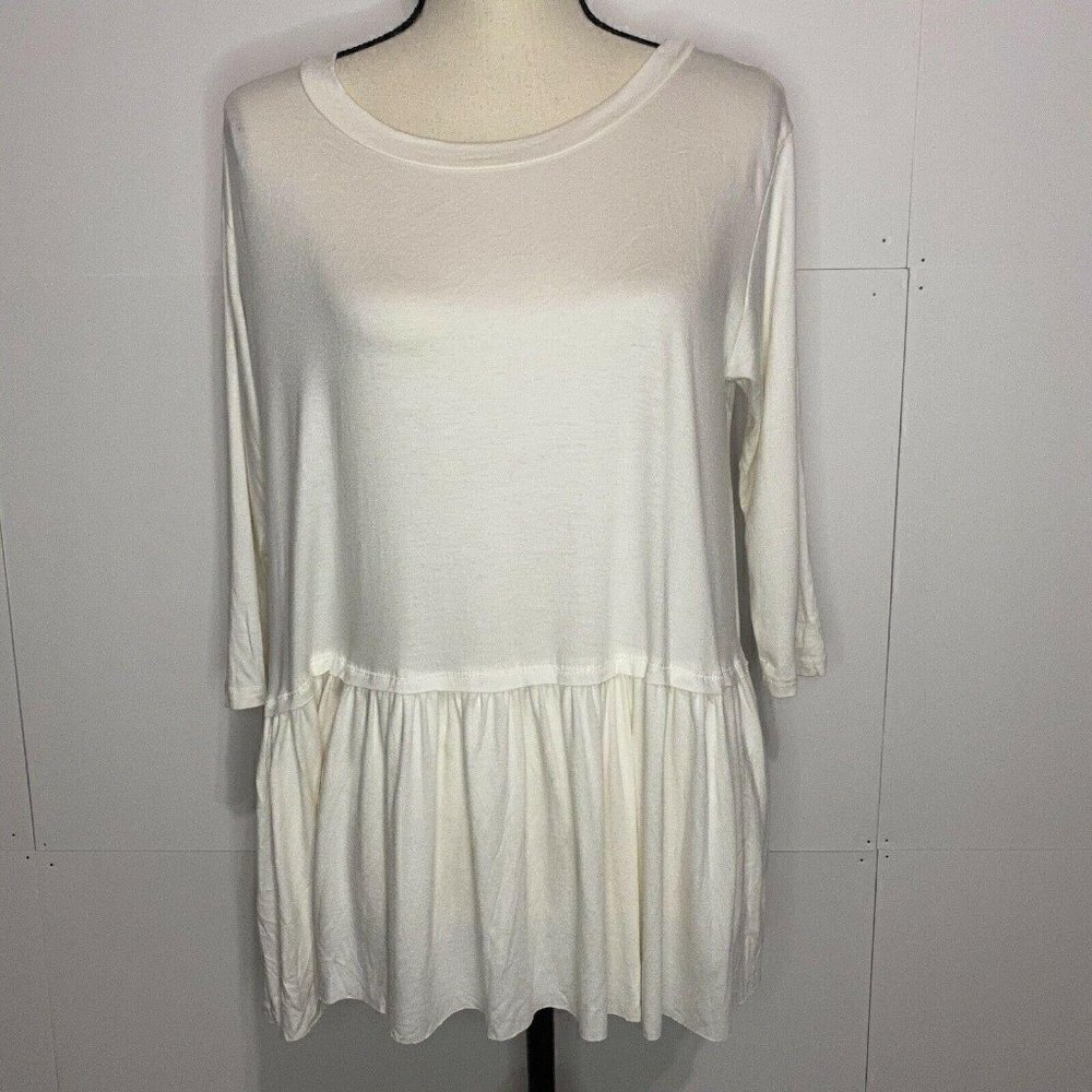 Entro Women’s Small Ivory Babydoll Ruffle Hem Top Rayon/Linen